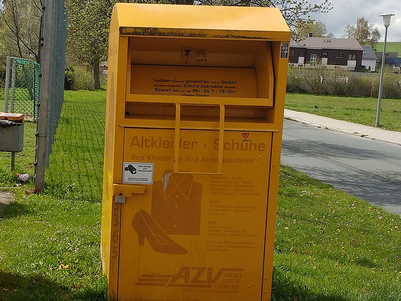 E-boxen, Altkleidercontainer