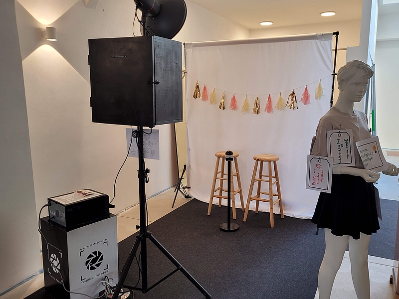 HofHaltig 2024 - Fotobox - Fast Fashion