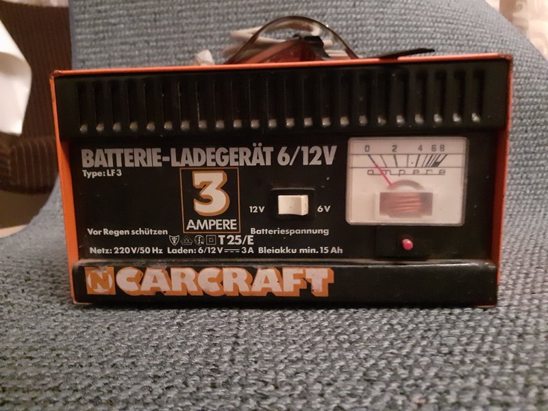 Batterie Ladegerät