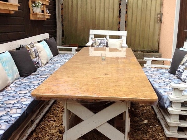 Palettenlounge von Melanie Stöcker-Anderka, Naila