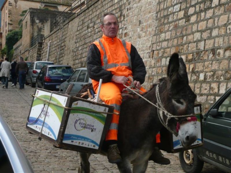 Bast Sizilien Castelbuono